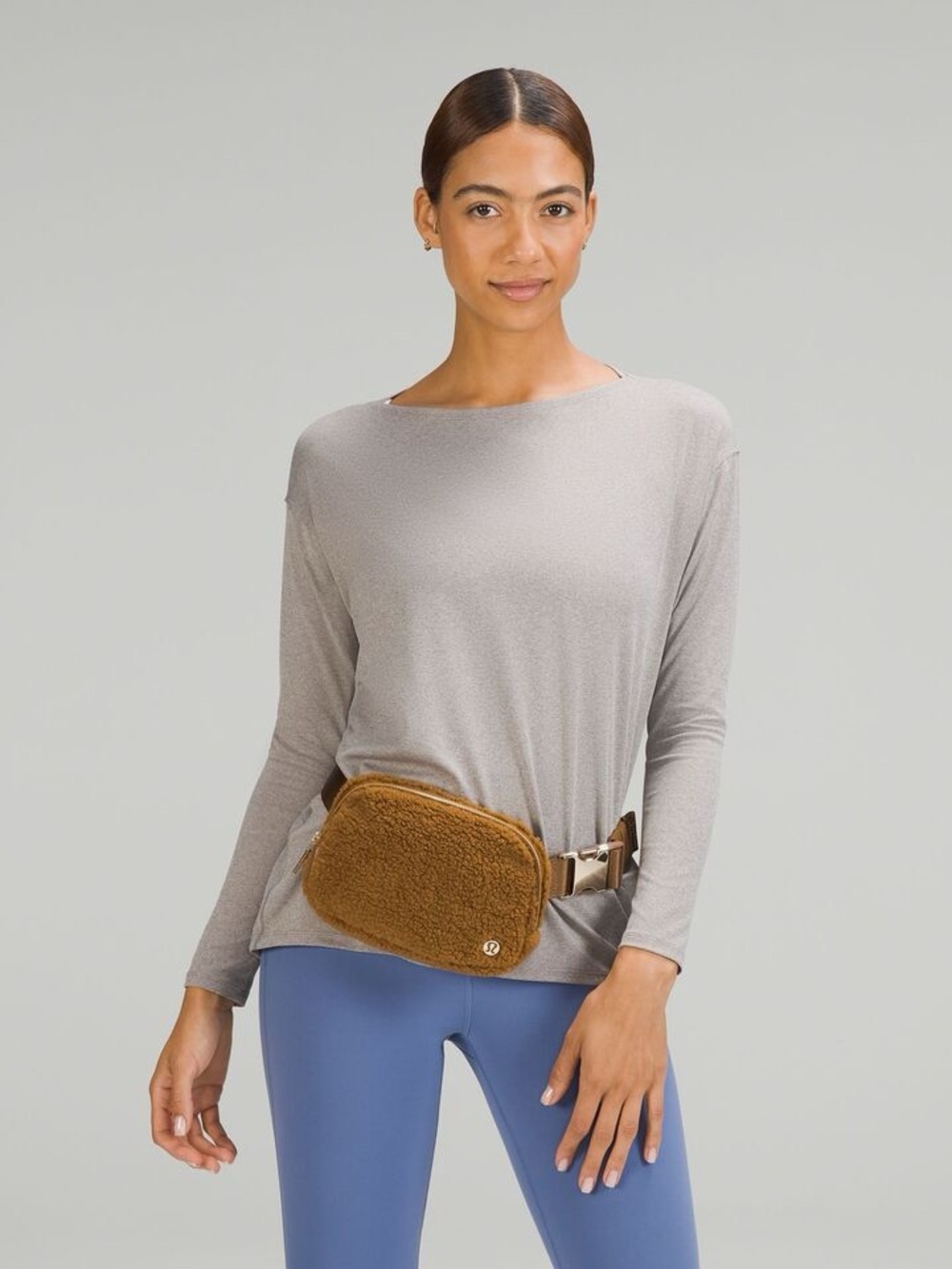 Lululemon Everywhere Belt Bag in Burnt Caramel Sherpa